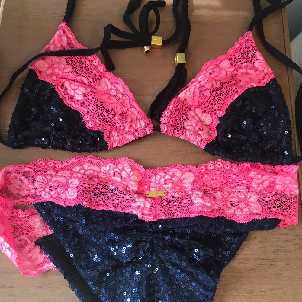 Excellent condition Sexy Beach Bum Bikini